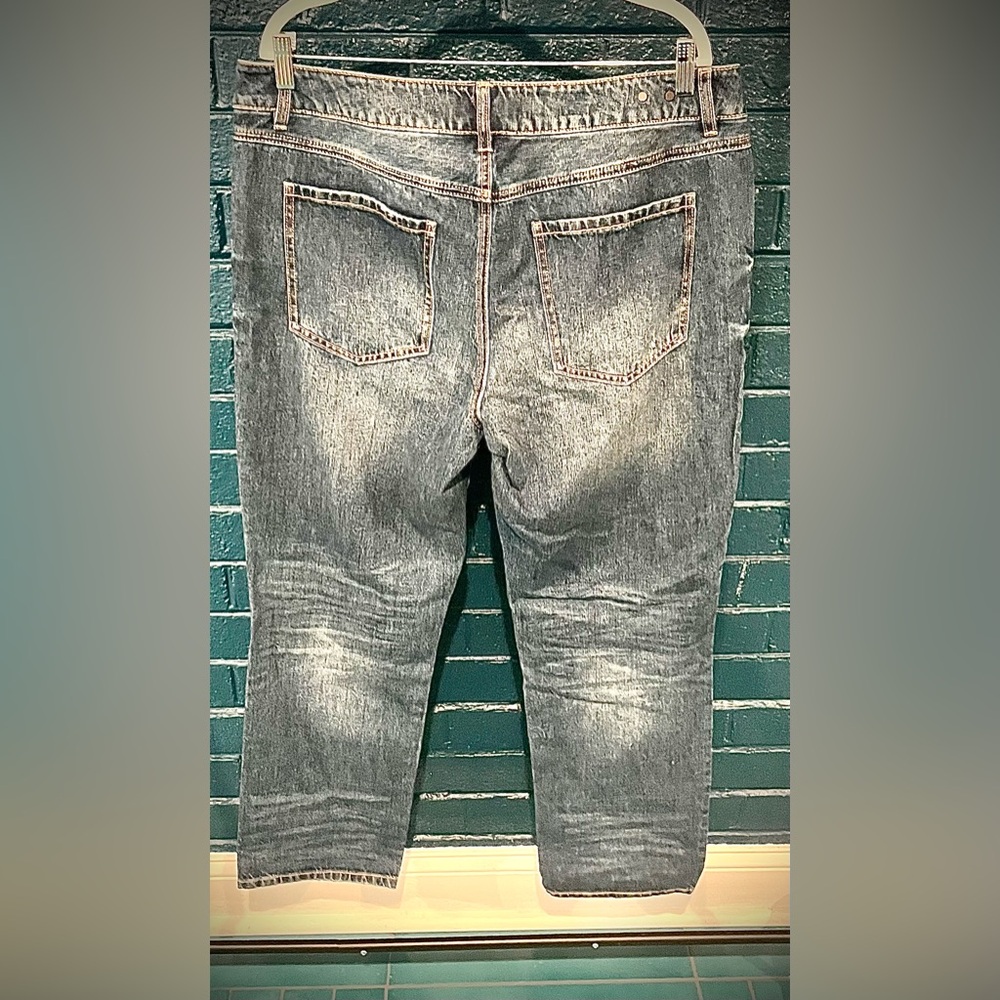 Distressed Blue Jeans (Ripped) - Picture 2 of 2